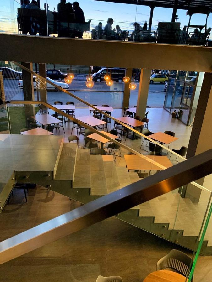 Sezon Hotel Svitiaz Eksteriør billede
